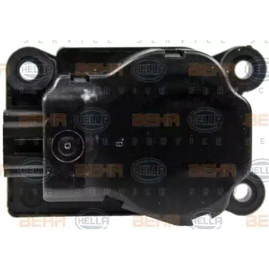 Hella Control, blending flap to suit Ford