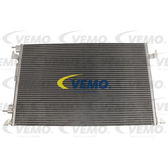 Vemo V40-62-0011 Condenser, air conditioning to suit Fiat, Chevrolet, Opel
