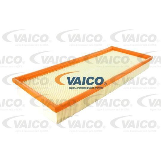 Vaico Air filter to suit Ford, BMW, Nissan