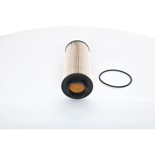 Bosch F 026 402 031 Fuel filter to suit Renault, Daf